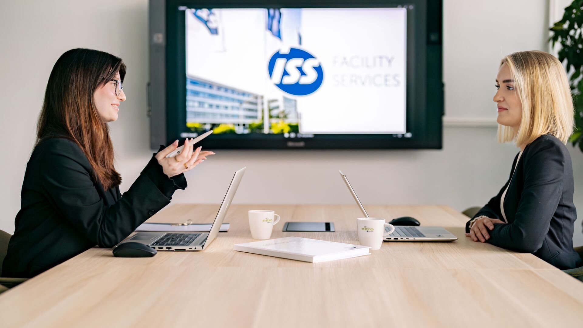 UK_Large-DE_ISS_Apprenticeship_Services (8)