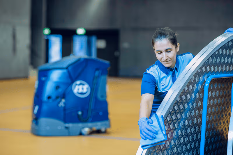 webimage-2024_ISS_CH_Cleaning_Cobot_01